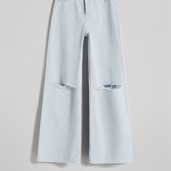 NWT BERSHKA Women Wide Leg Light Blue Jeans w Rips Waist 24" - Picture 8 of 12